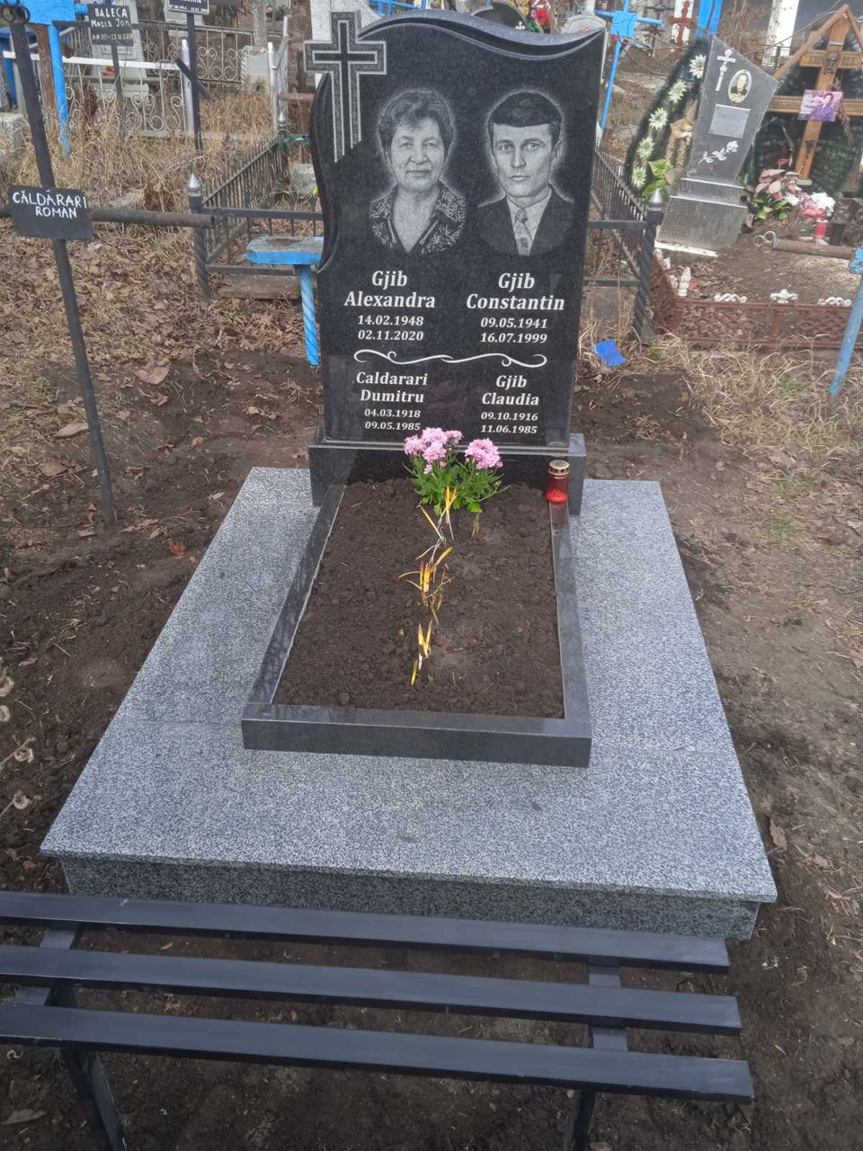 Monumente.  Памятники гранитные. фото 10