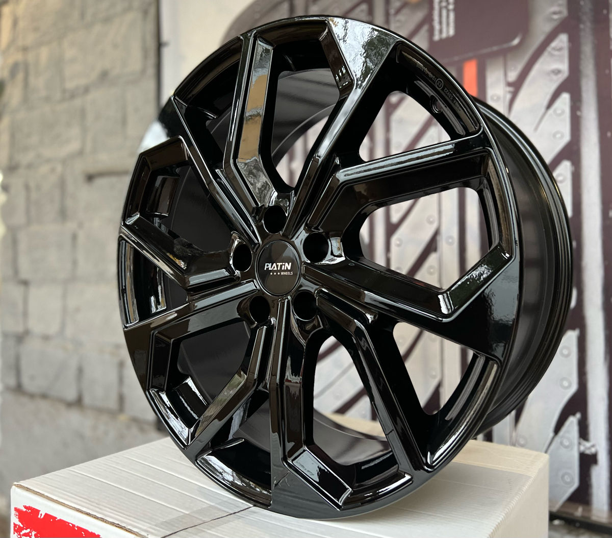 5x112 R20 Platin P97 для Skoda, Seat,  Vw, Audi, Mercedes foto 1