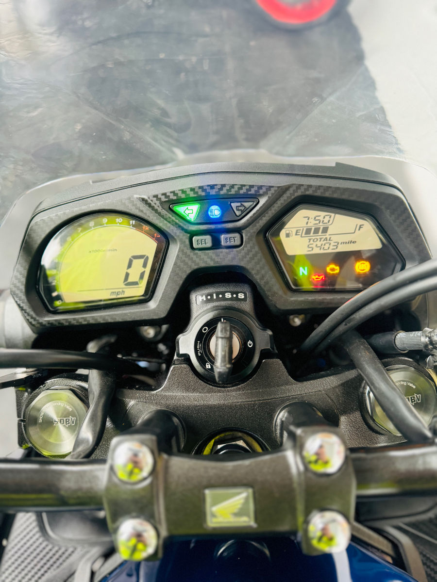 Honda CB650F foto 9