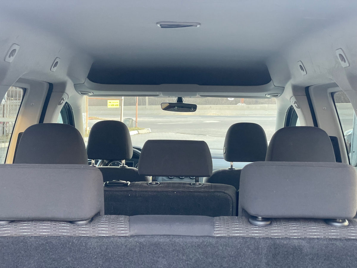 Volkswagen Caddy фото 6