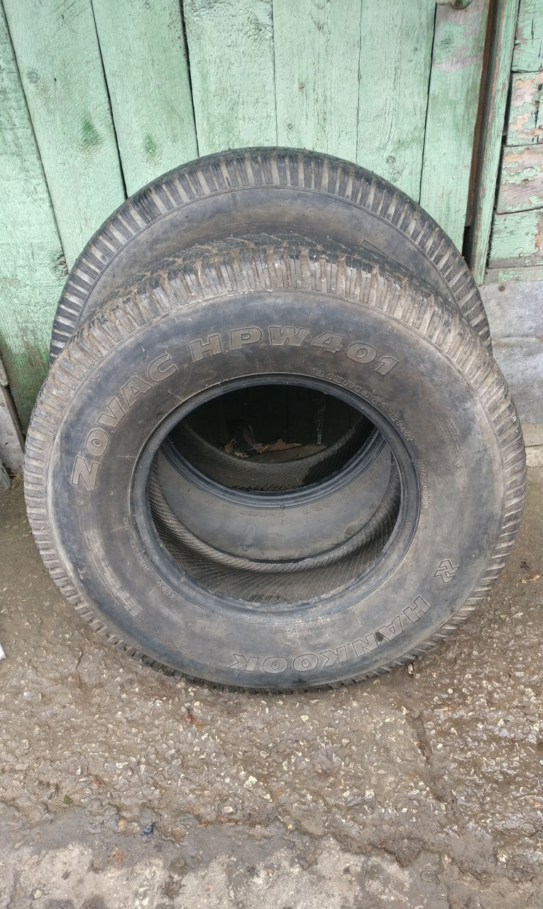 Шины б/у 215 R14C