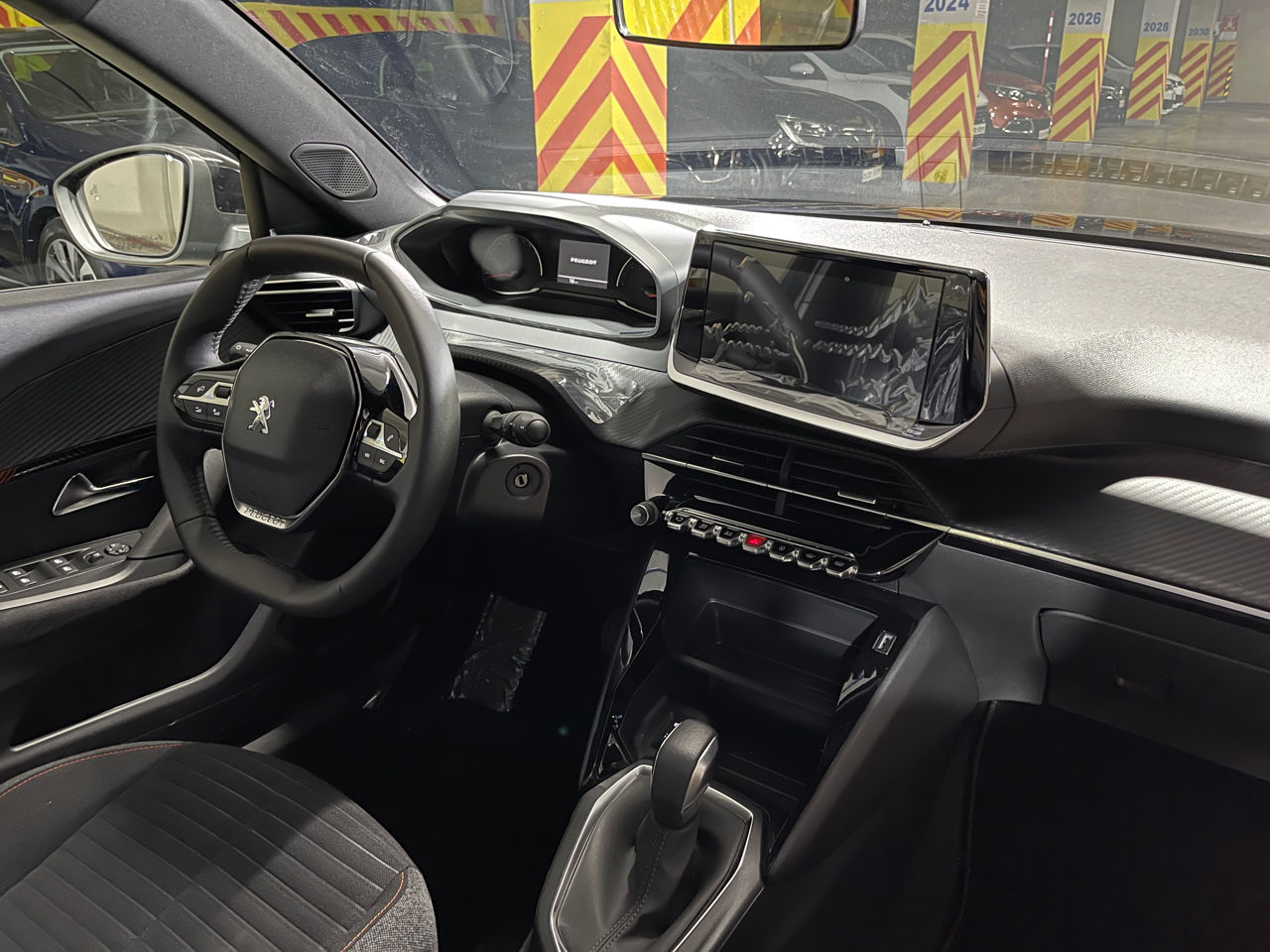 Peugeot 2008 foto 6