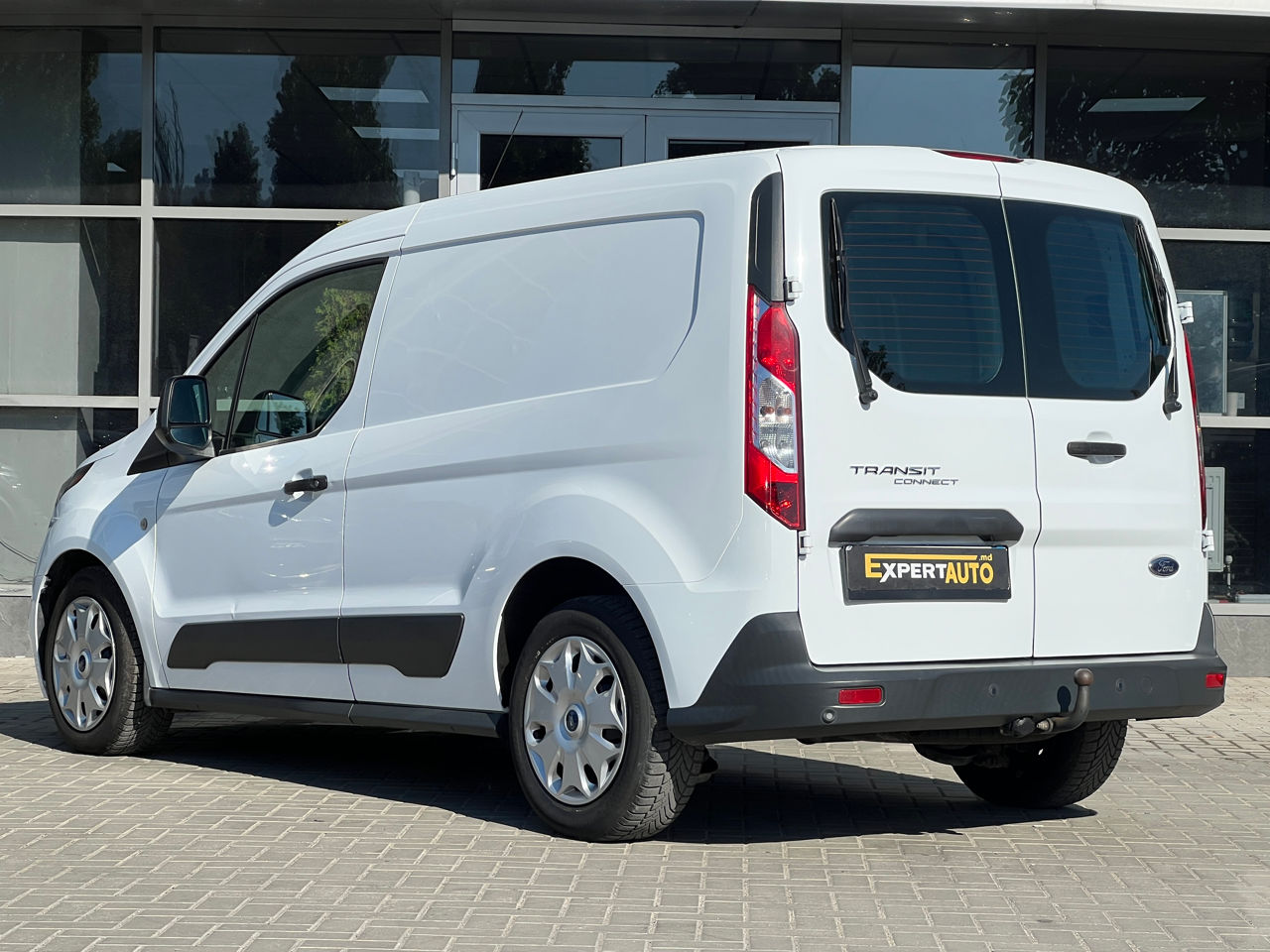 Ford Transit Connect — fotografia 4