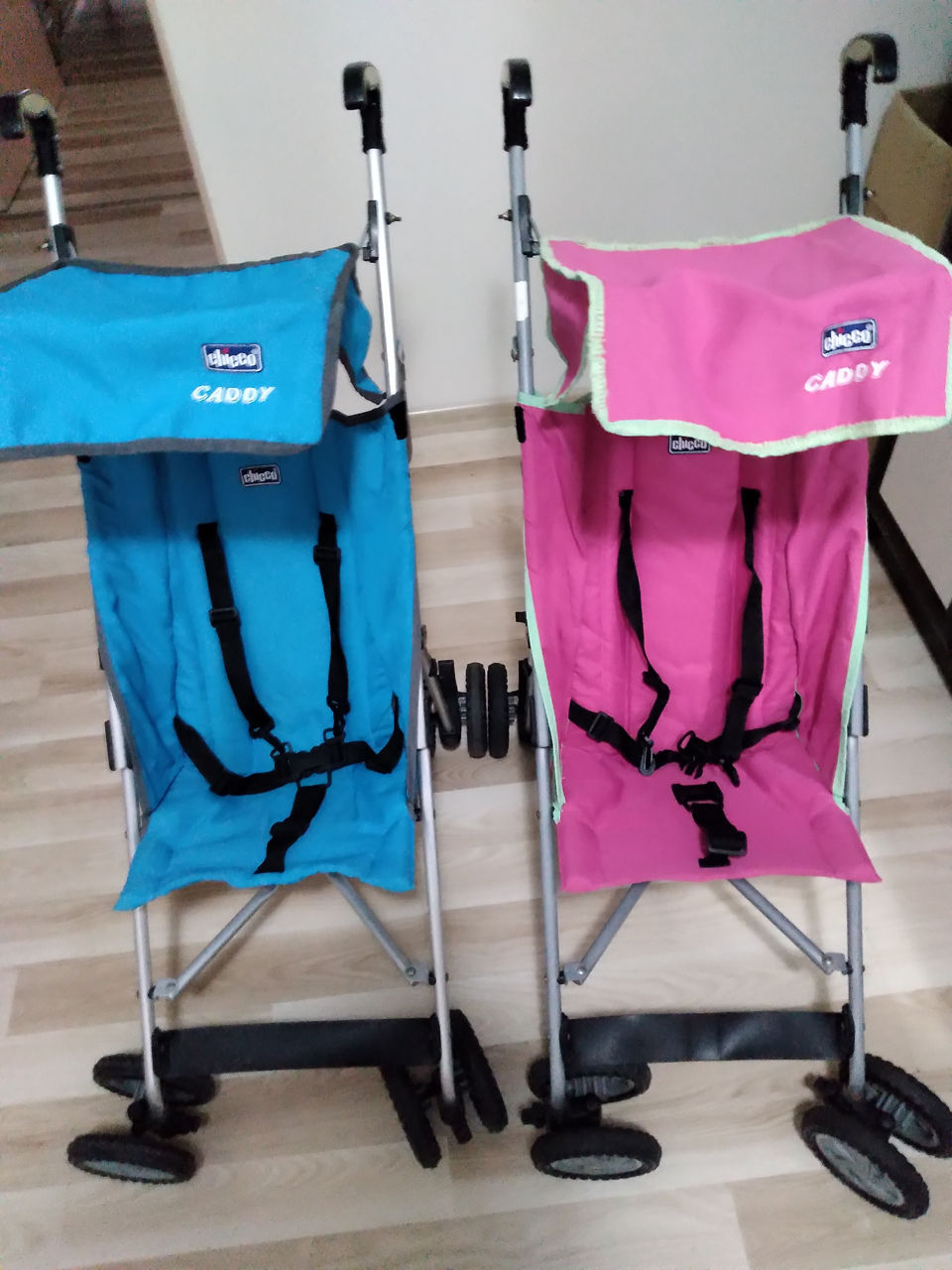 Прогулочная коляска трость Chicco фото 6