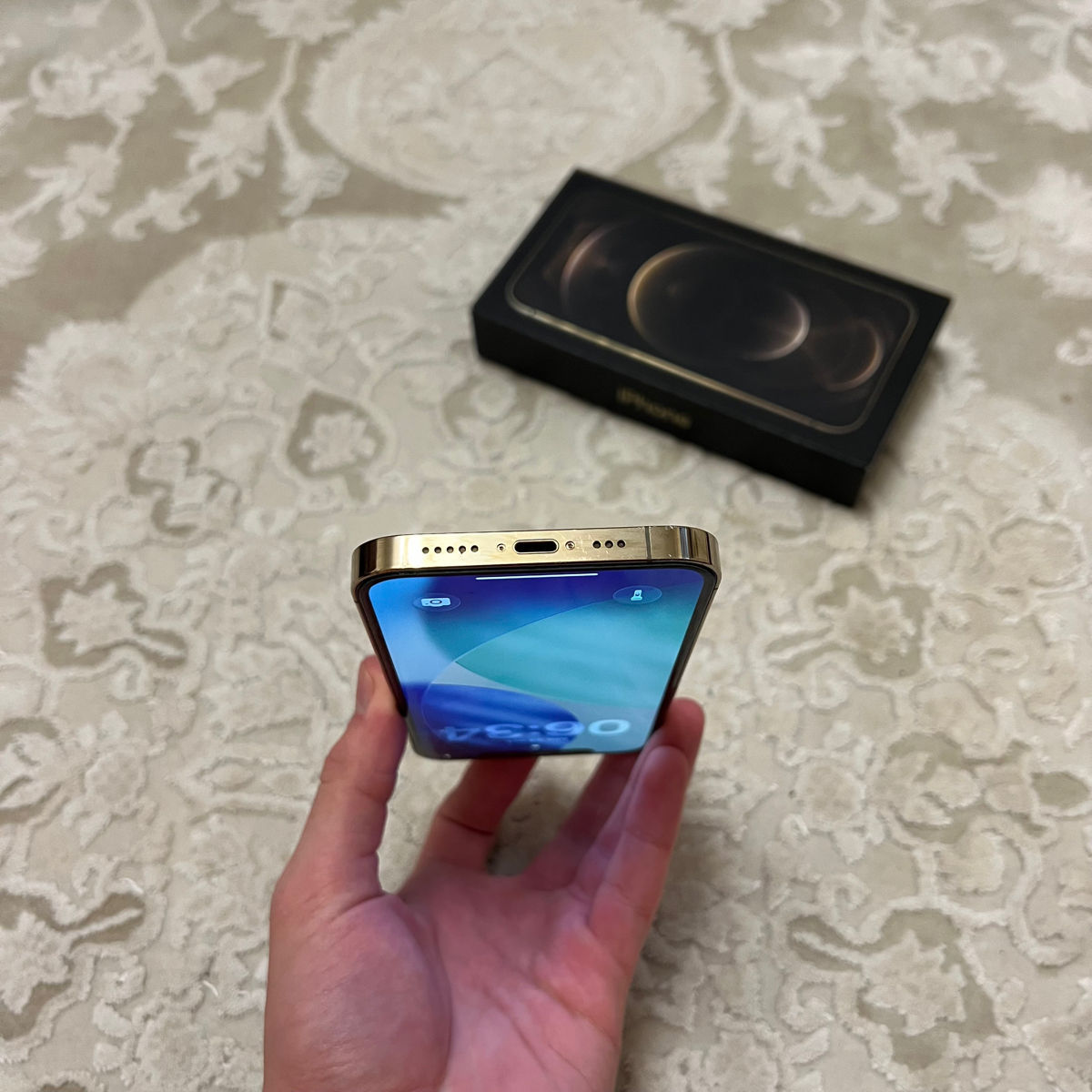 iPhone 12 Pro 256GB Gold фото 5