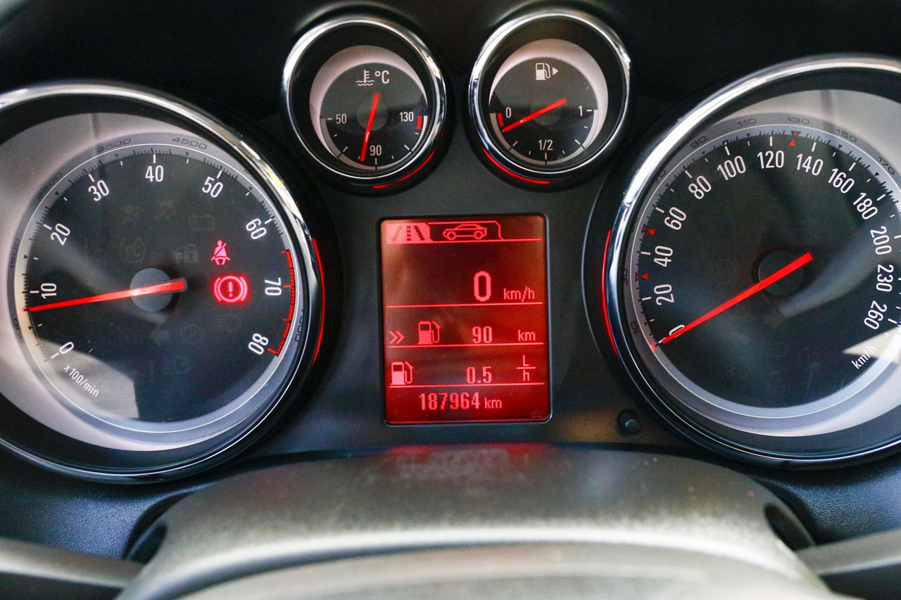 Opel Astra фото 15