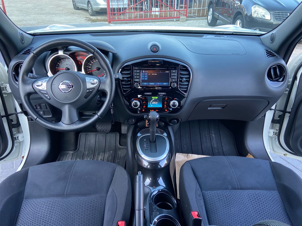 Nissan Juke foto 8