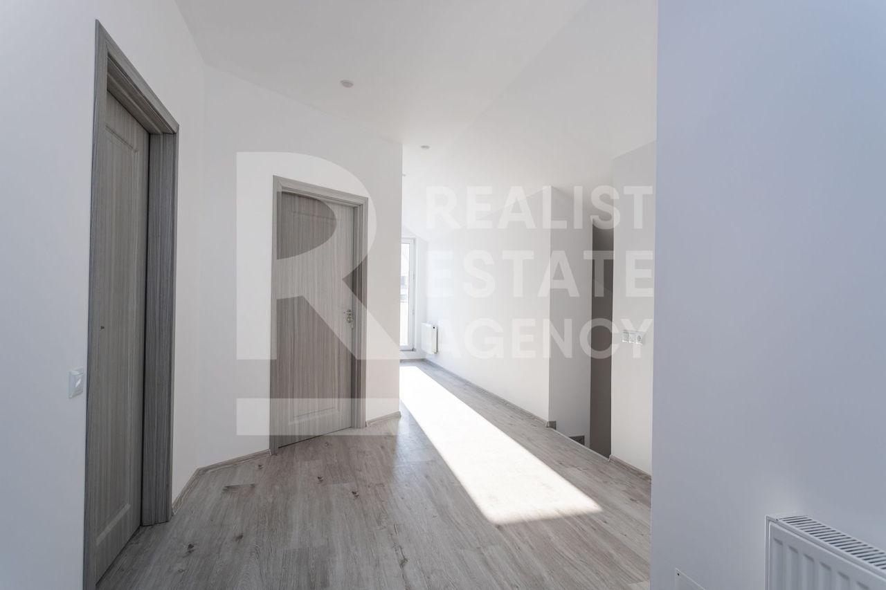 Apartament cu 4 camere, 200 m², Centru, Chișinău foto 3