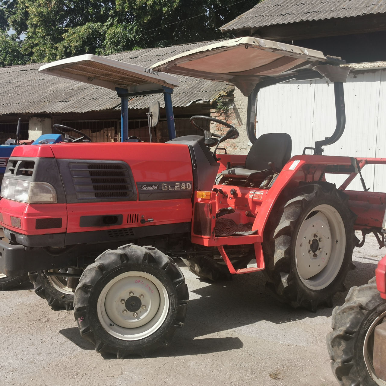 Tractoare japoneze  - Kubota, Yanmar, Iseki. Recent Importat foto 9