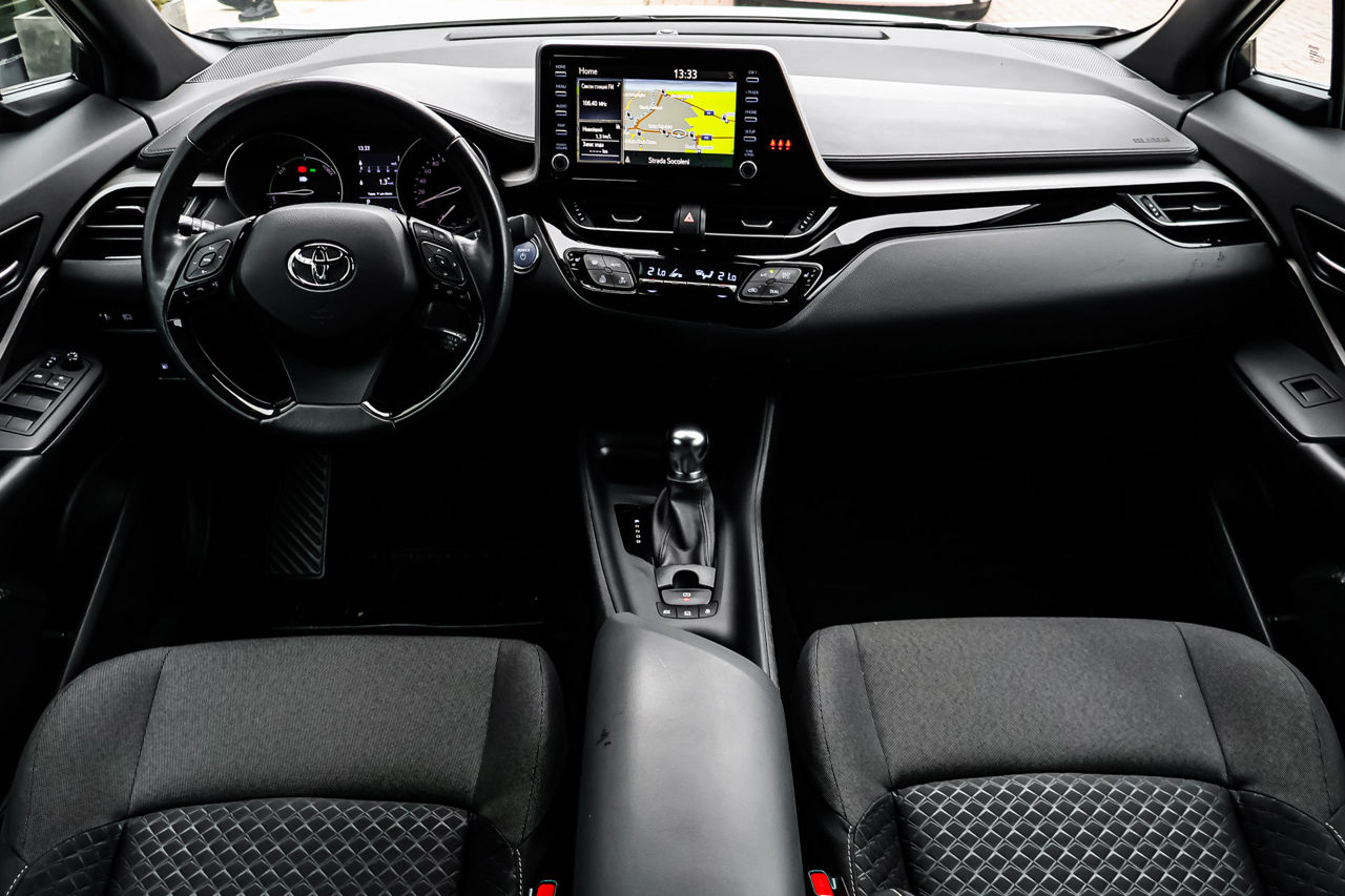 Toyota C-HR foto 6