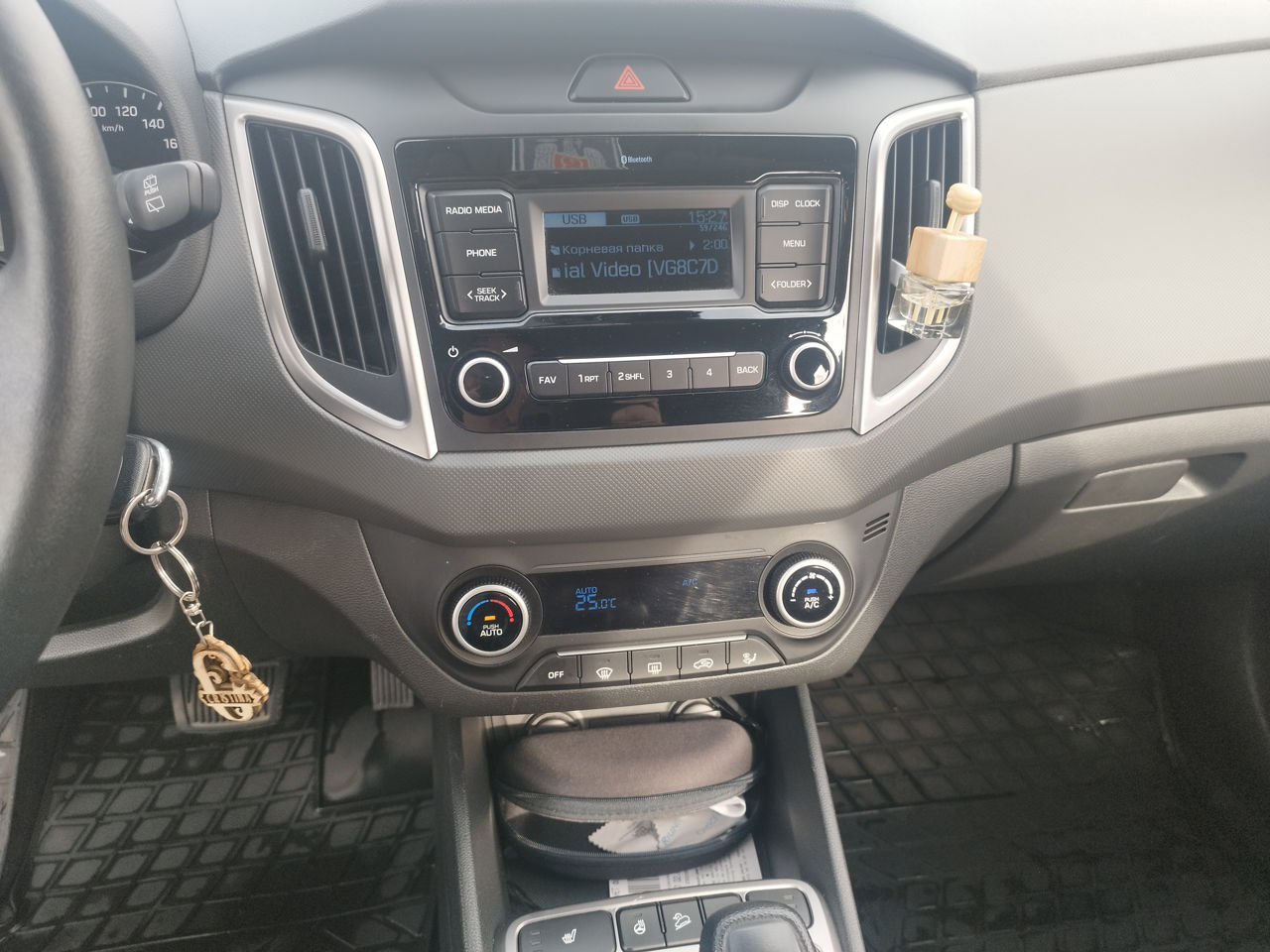 Hyundai Creta foto 2