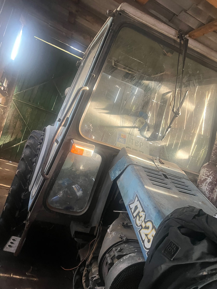 Tractorul xtz25 фото 1