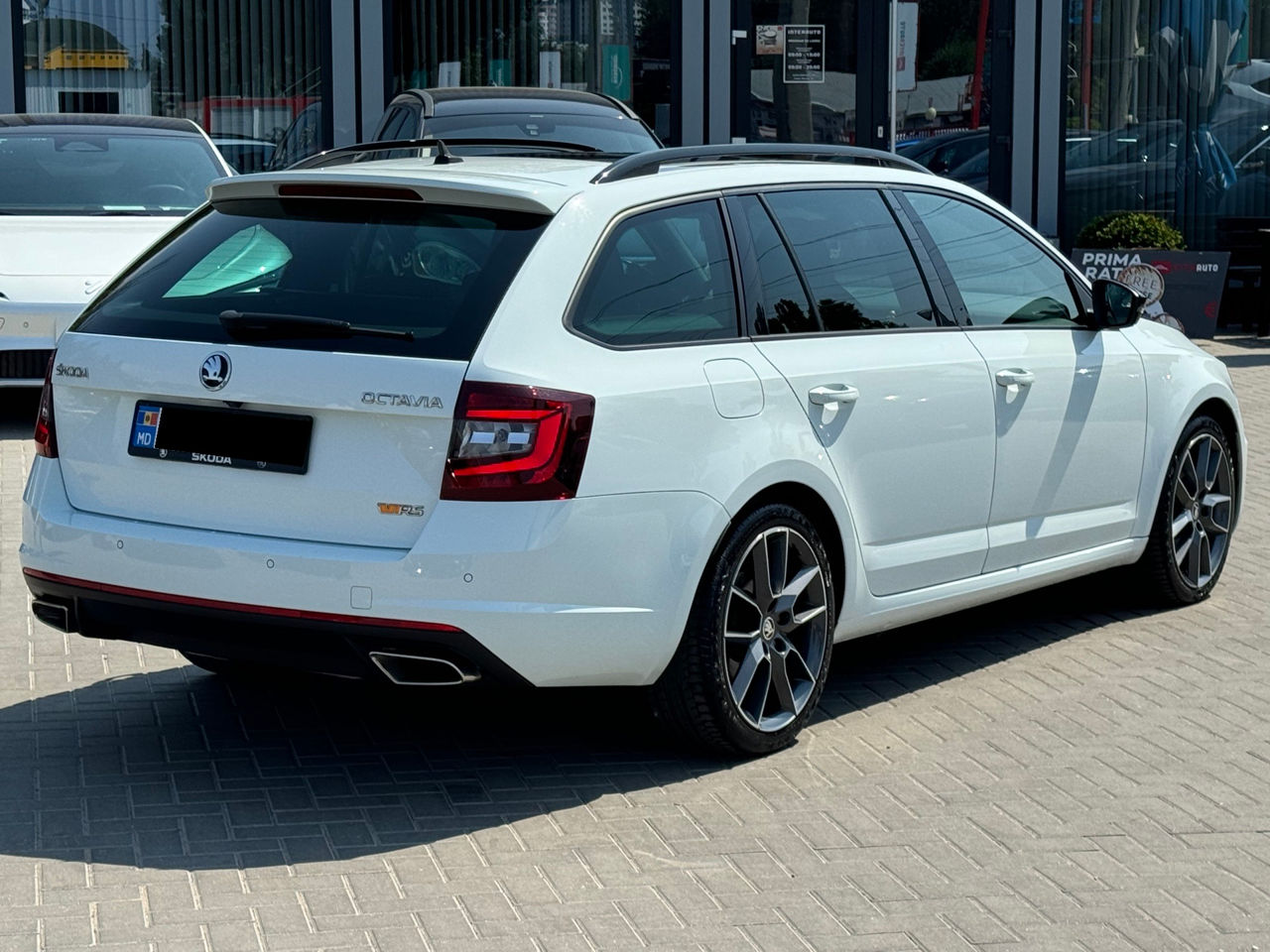 Skoda Octavia foto 3