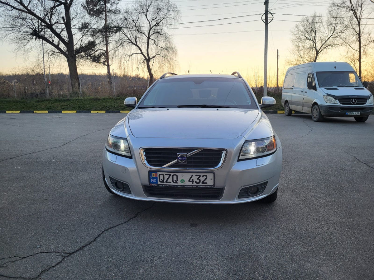 Volvo V50 foto 9