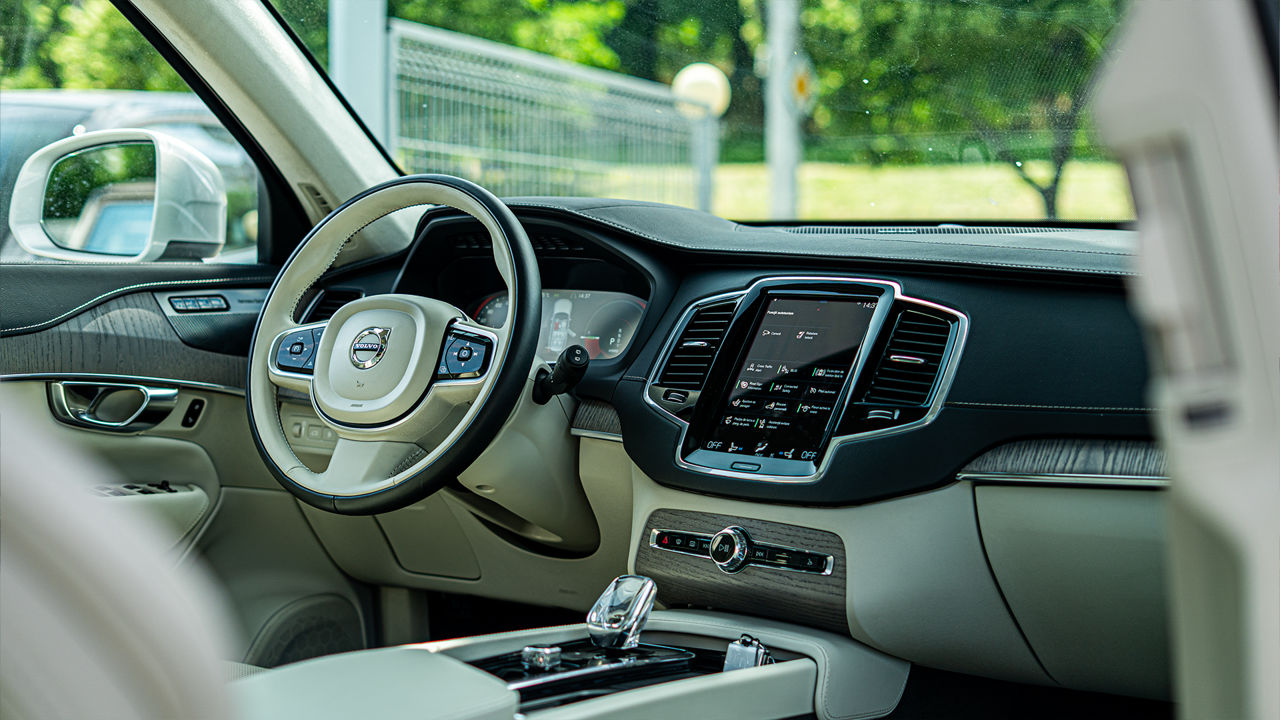 Volvo XC90 foto 10