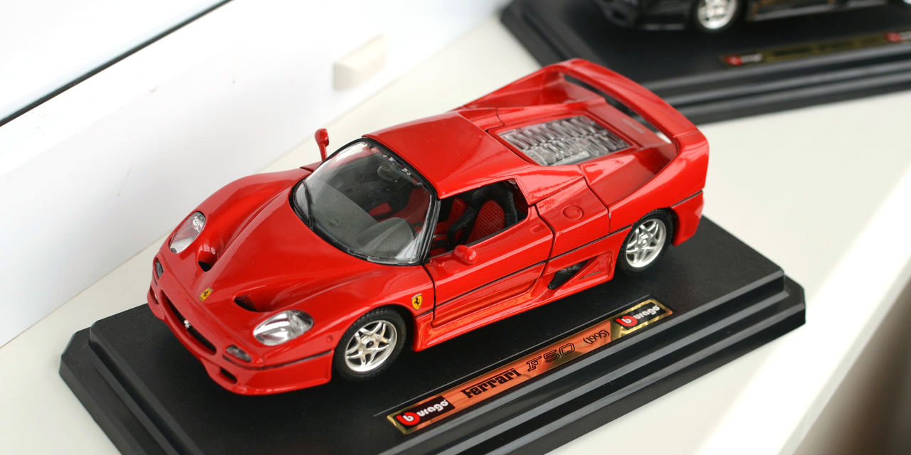 Модель Ferrari F50 , масштаб 1/24.Made in Italy ! поставляю модели на заказ.