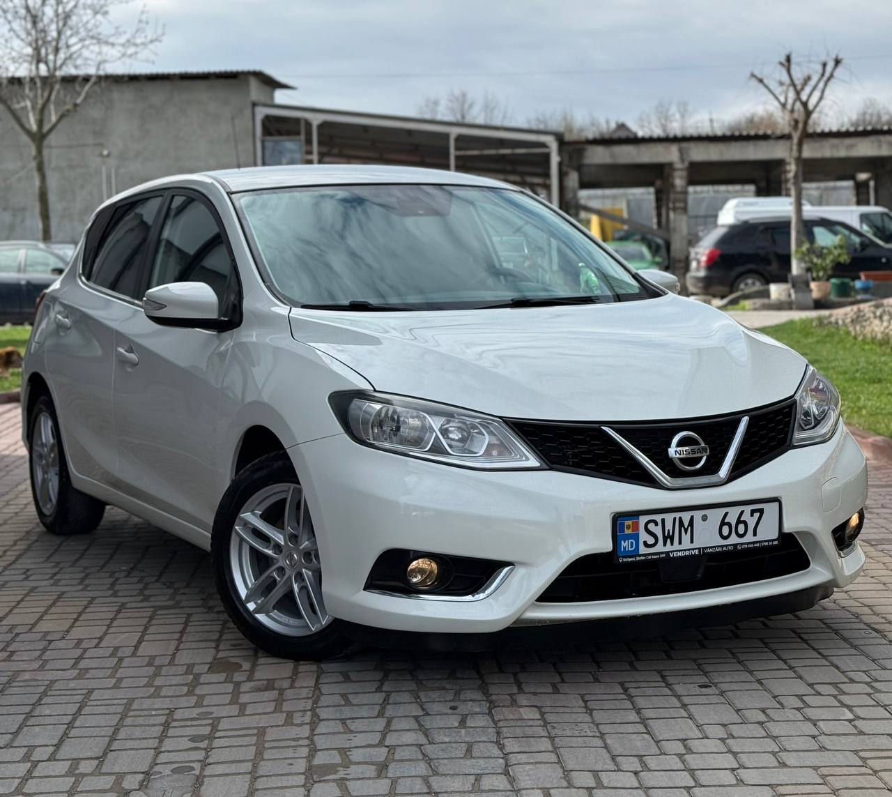 Nissan Pulsar foto 3
