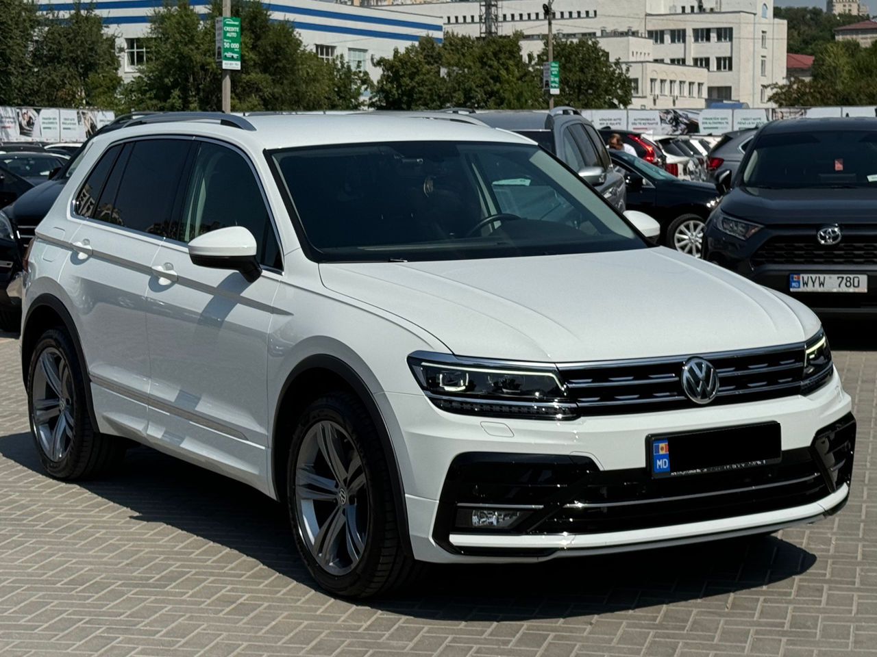 Volkswagen Tiguan foto 4