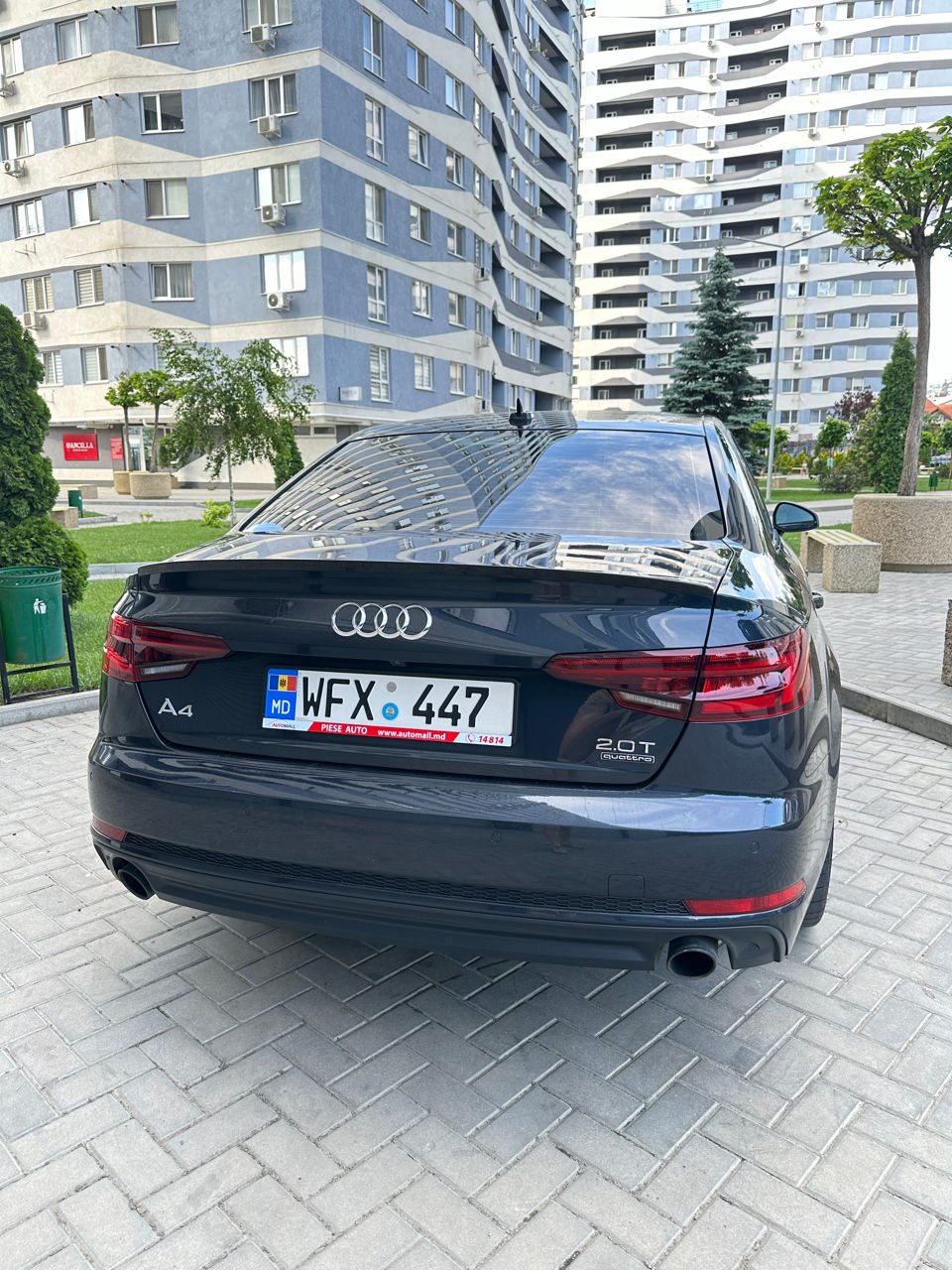 Audi A4 foto 2