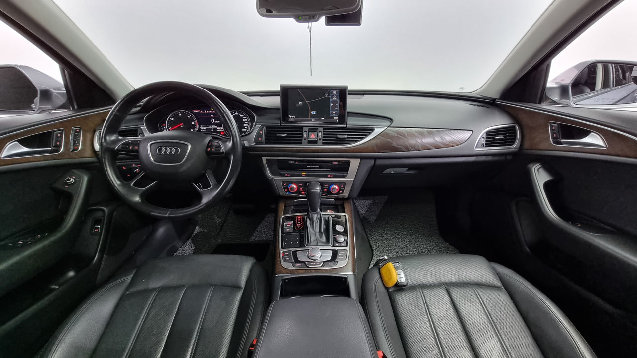 Audi A6 foto 2