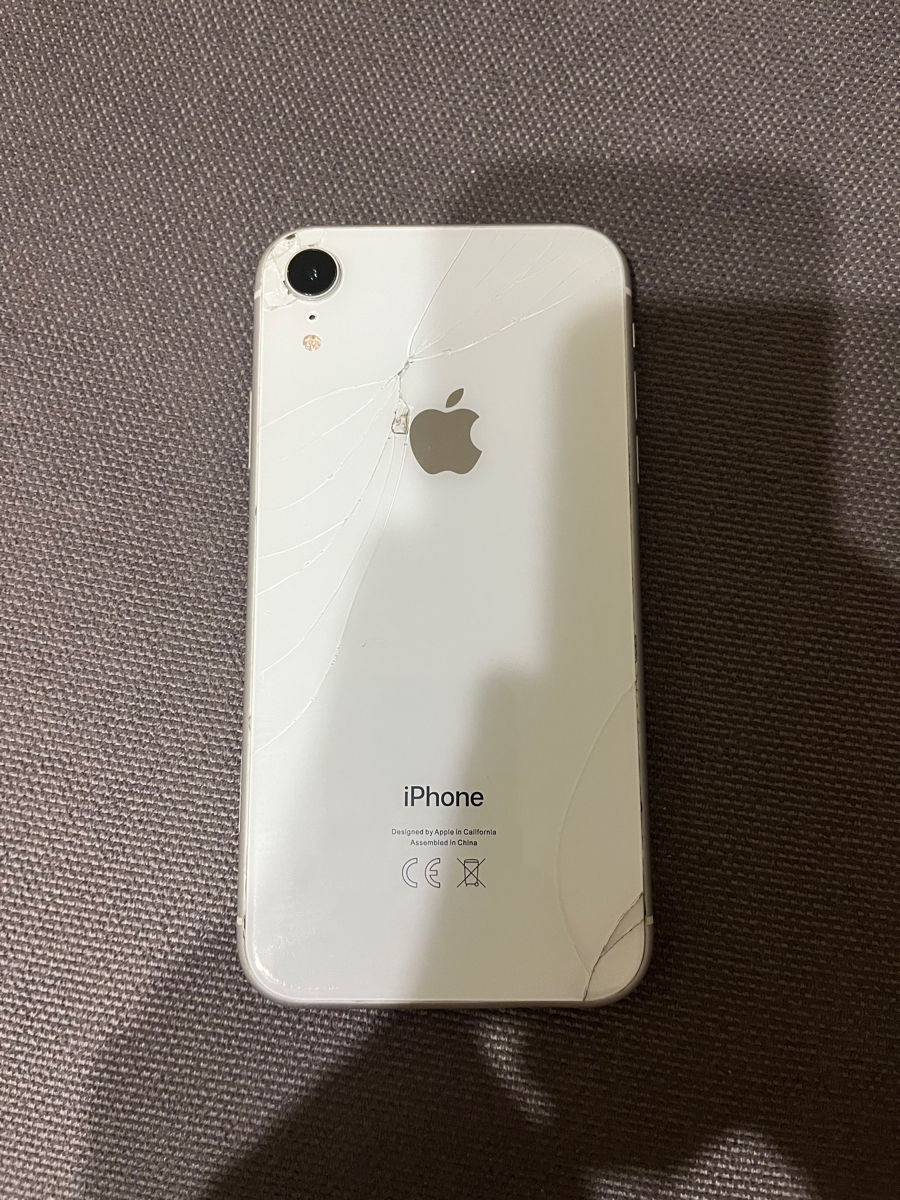 iPhone XR 64Gb фото 0
