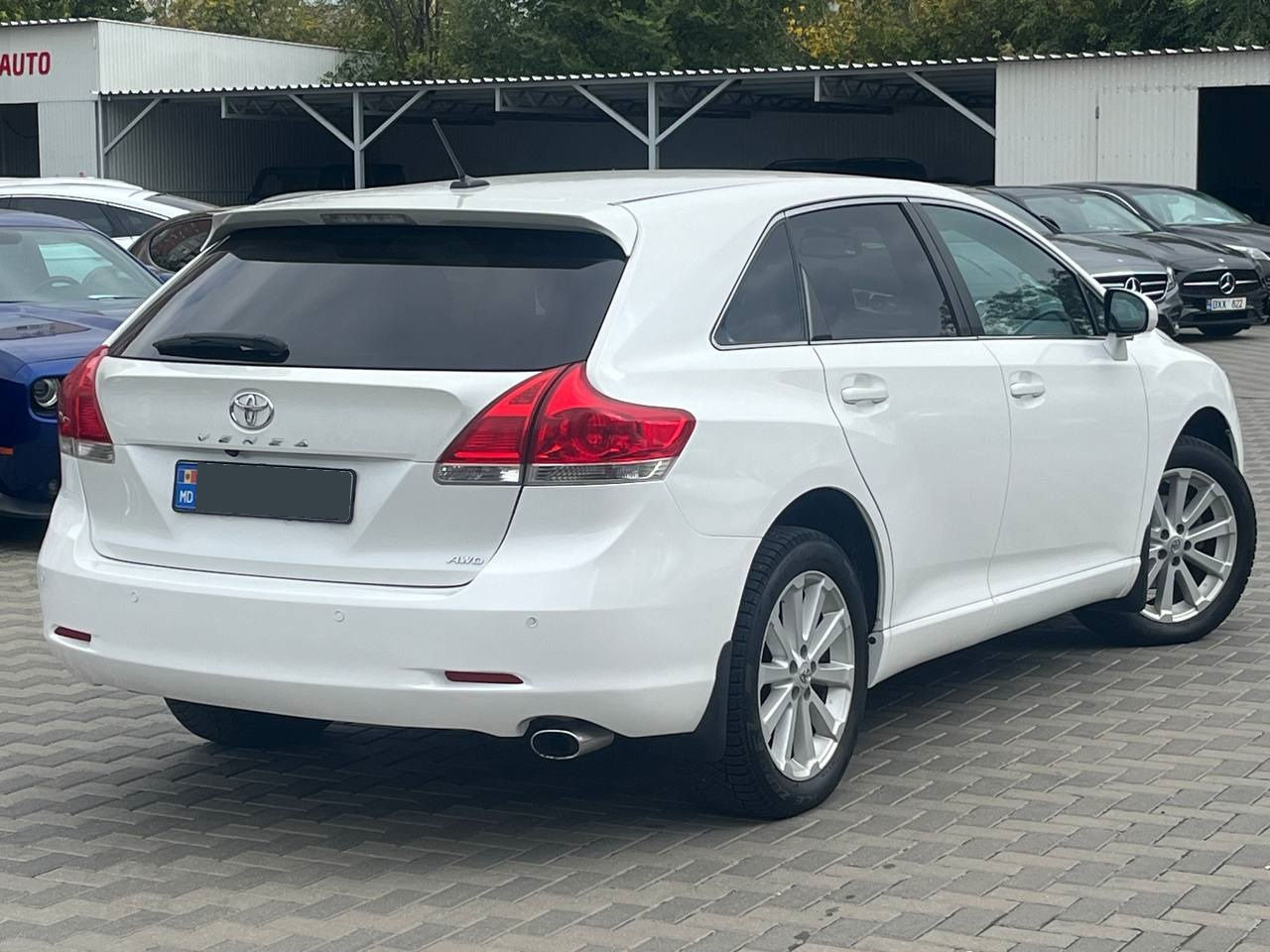 Toyota Venza foto 2