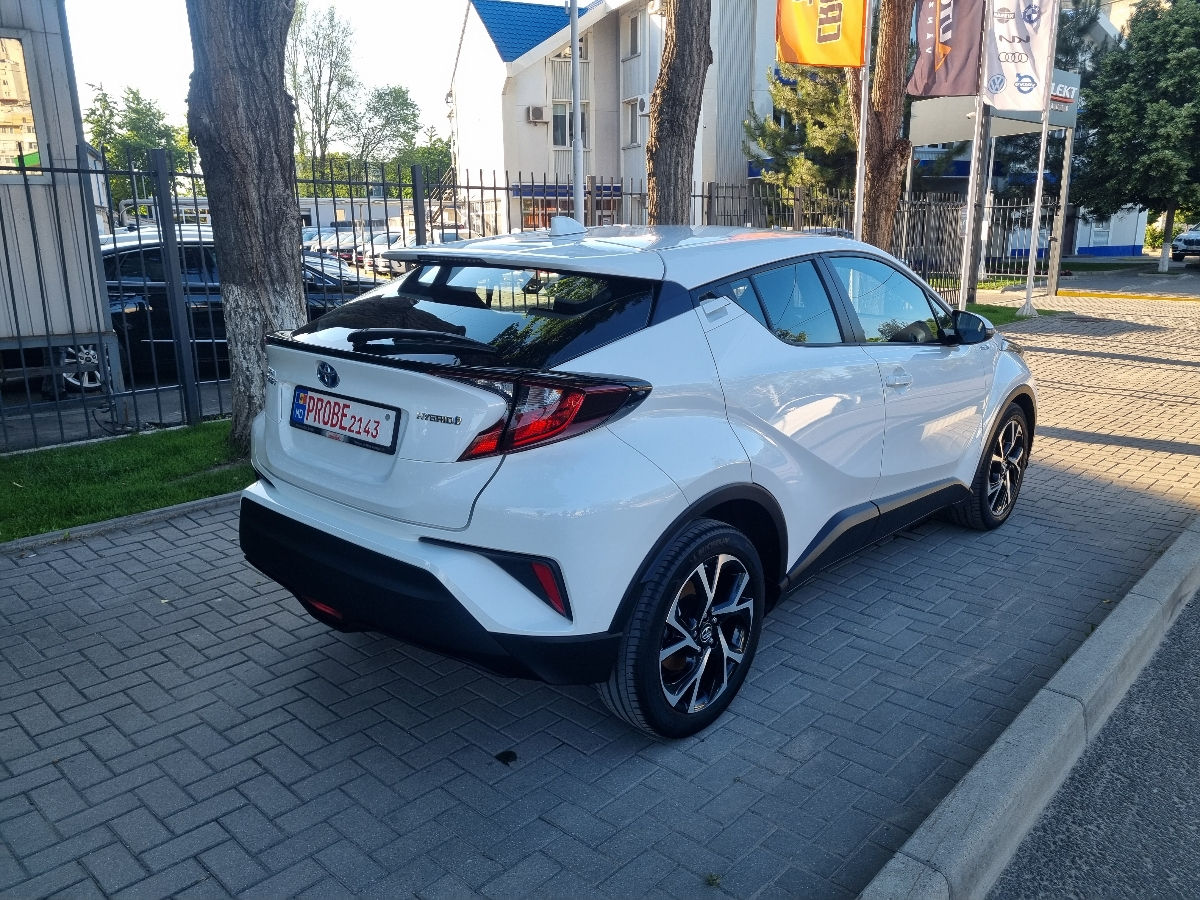 Toyota C-HR 2021 photo 5