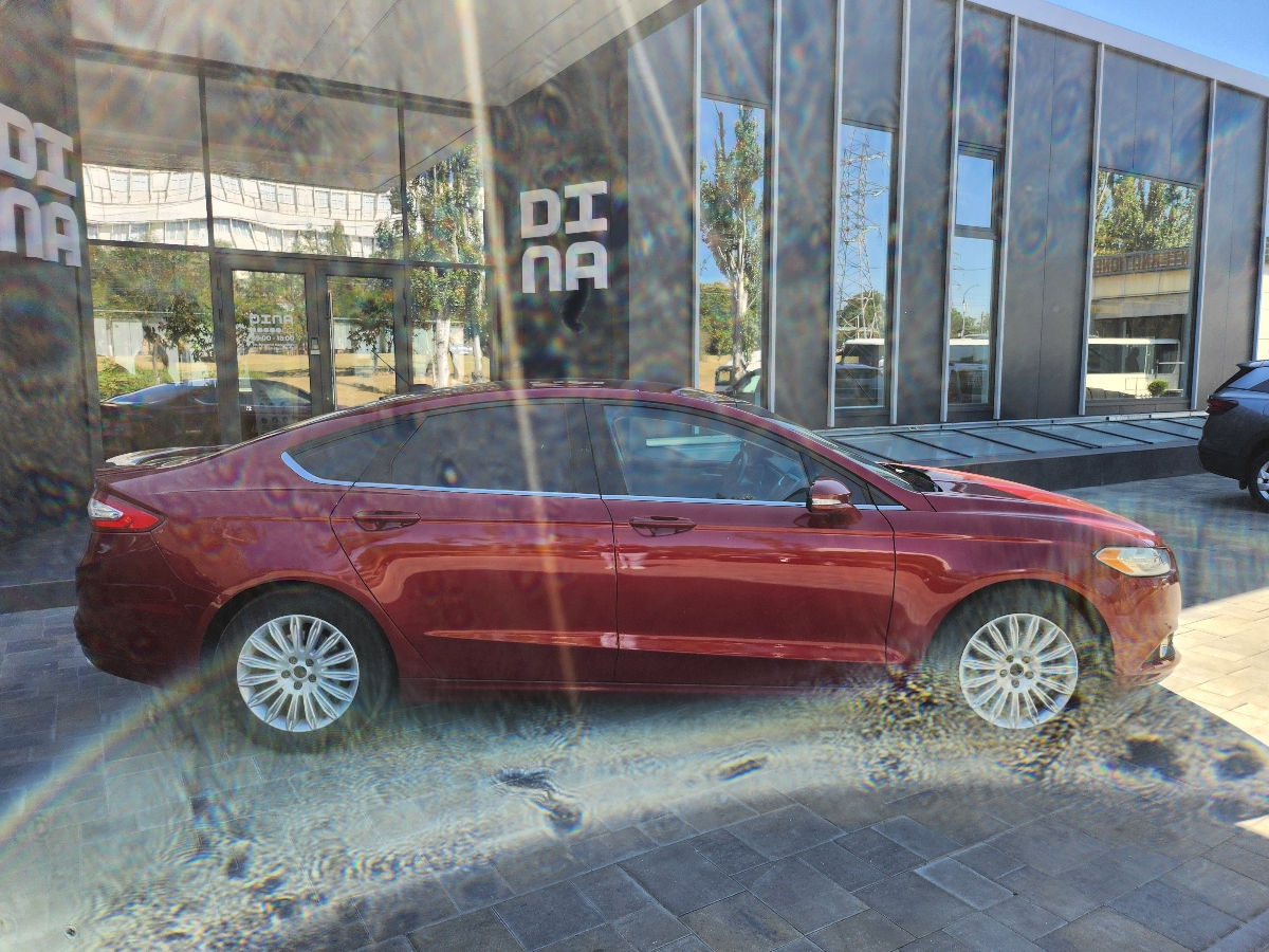 Ford Fusion фото 18