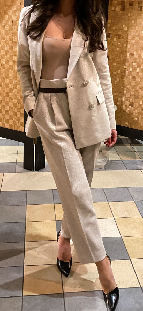 Vând costum Massimo Dutti foto 3
