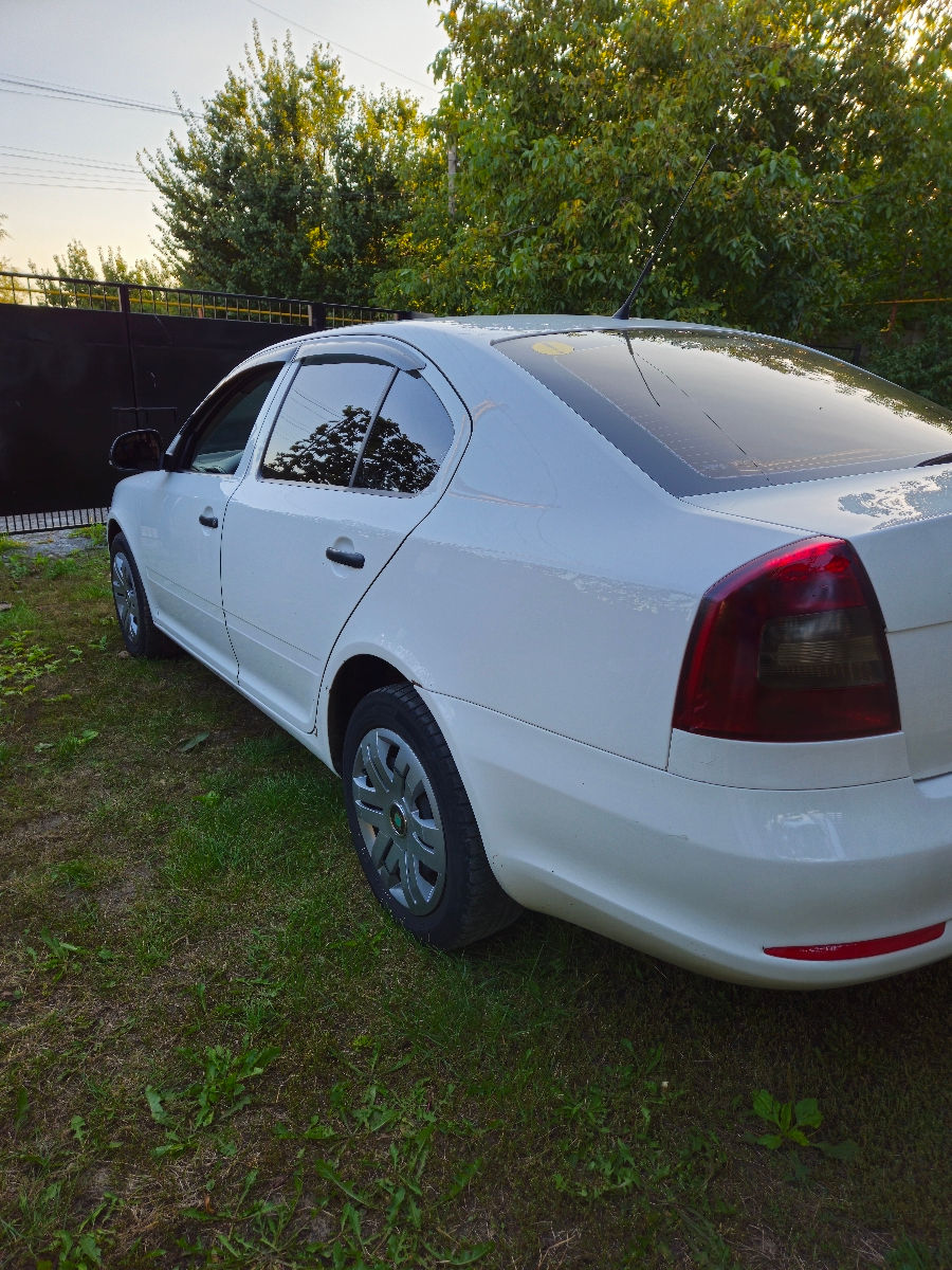Skoda Octavia foto 1