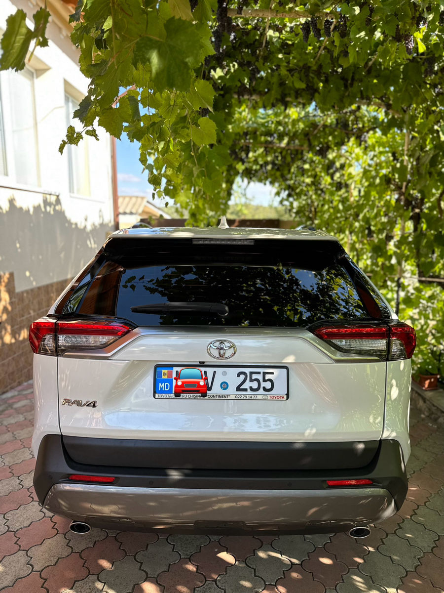 Toyota Rav 4 foto 2