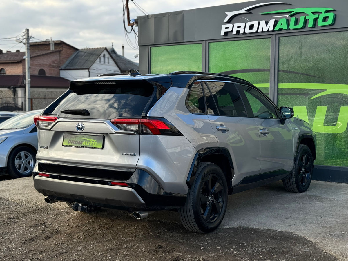 Toyota Rav 4 an. 2019 cu rulaj 90000 km, Hybrid, 24499