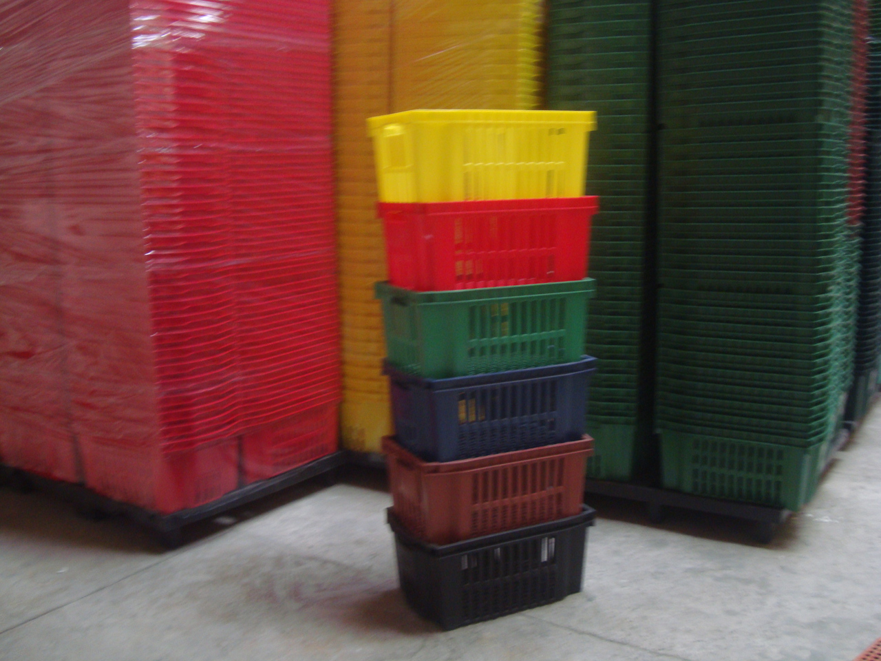 Lazi si navete din plastic foto 4