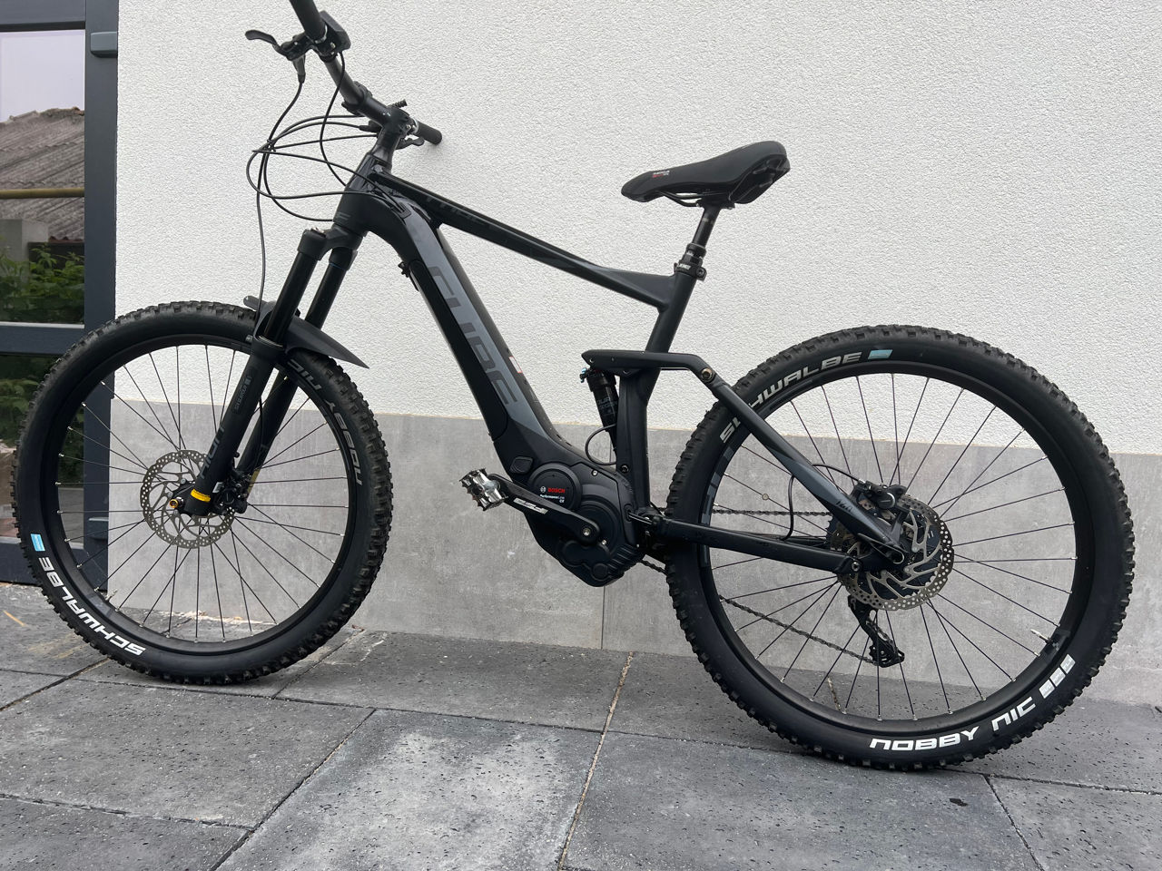 Vând bicicletă electrică Cube Stereo Pro!Baterie: 500 Wh!Kilometraj:2200! foto 2