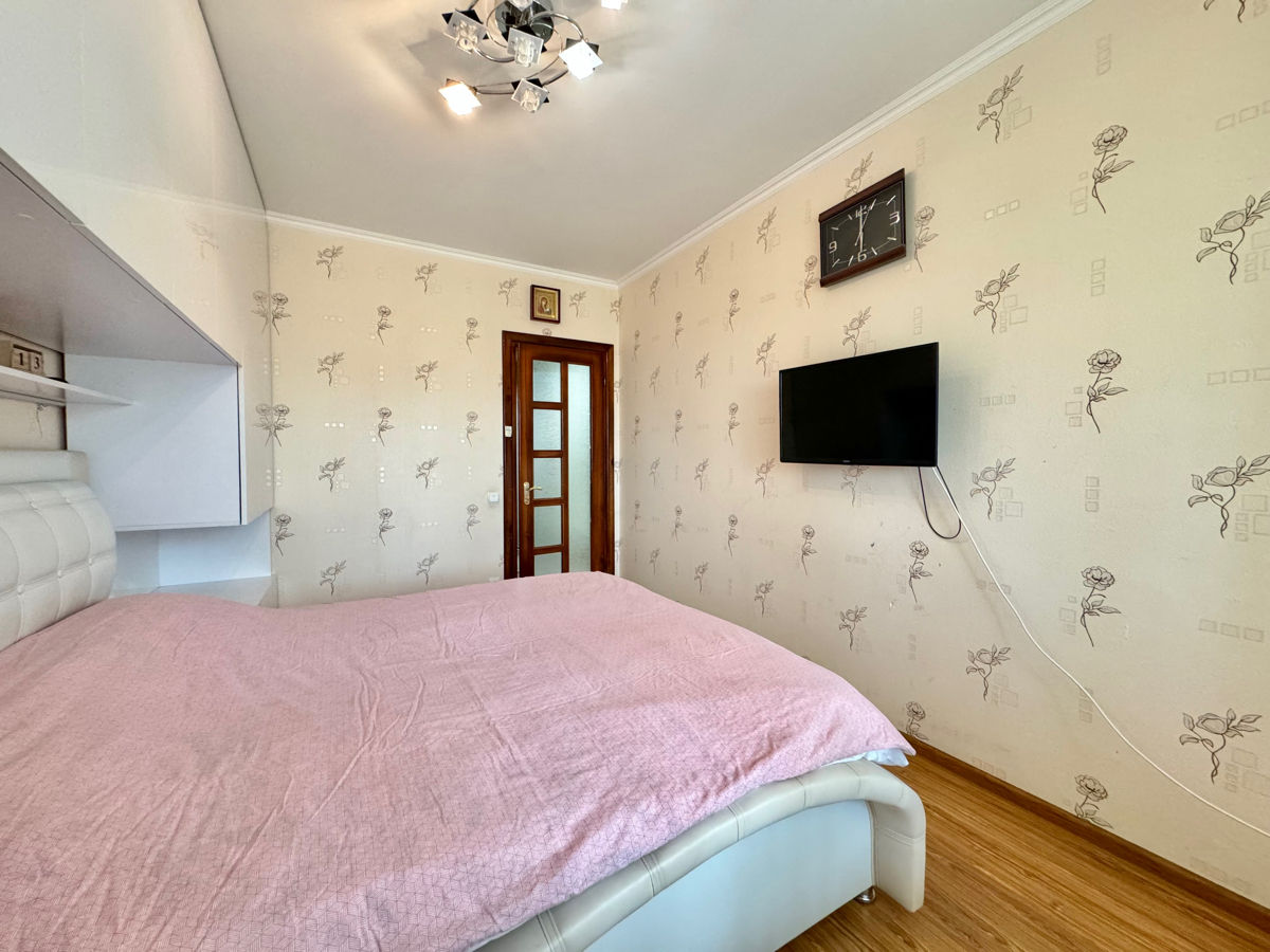 Apartament cu 3 camere, 70 m², Tineret, Ungheni foto 3