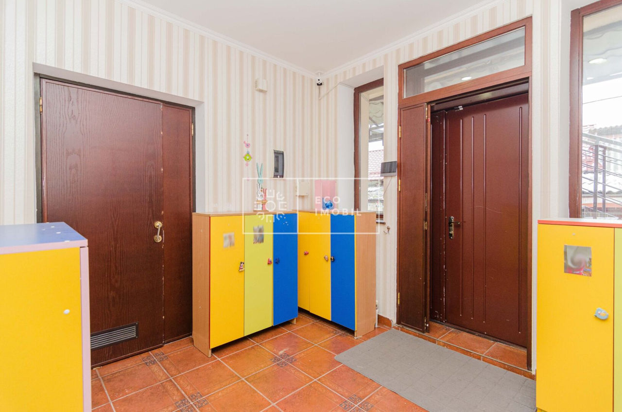 Vânzare, oficiu, Centru, str. București, 160 m.p., 320000€ foto 8