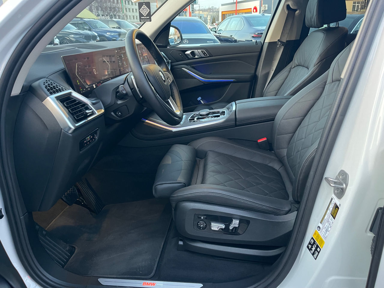 BMW X7 foto 7