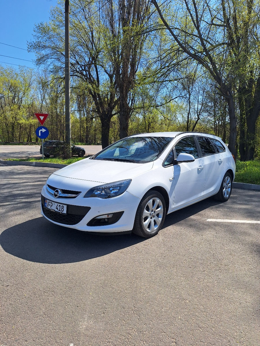 Opel Astra foto 3