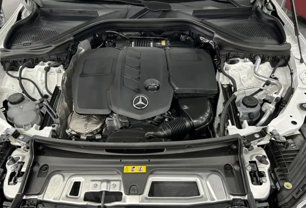 Mercedes GLC foto 3
