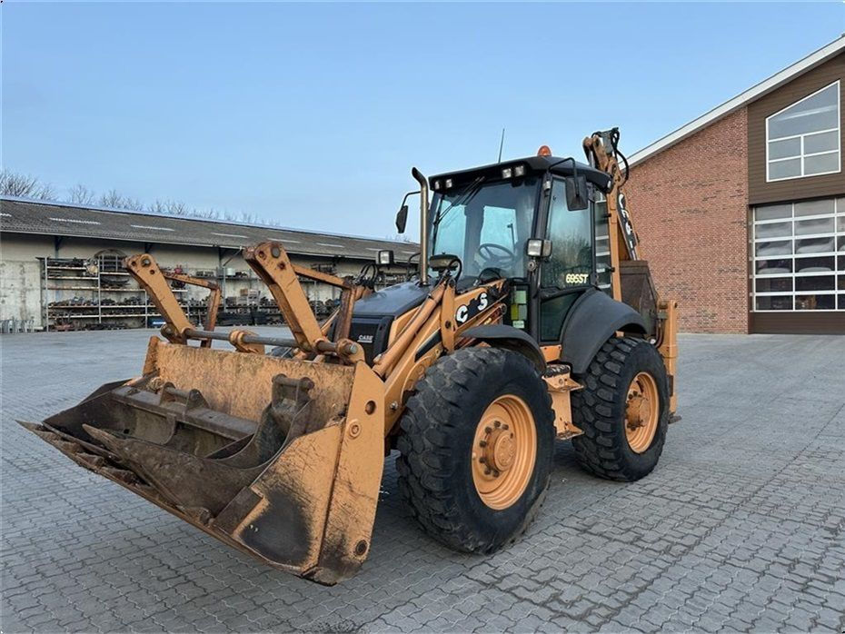 Excavator CASE 695ST foto 1