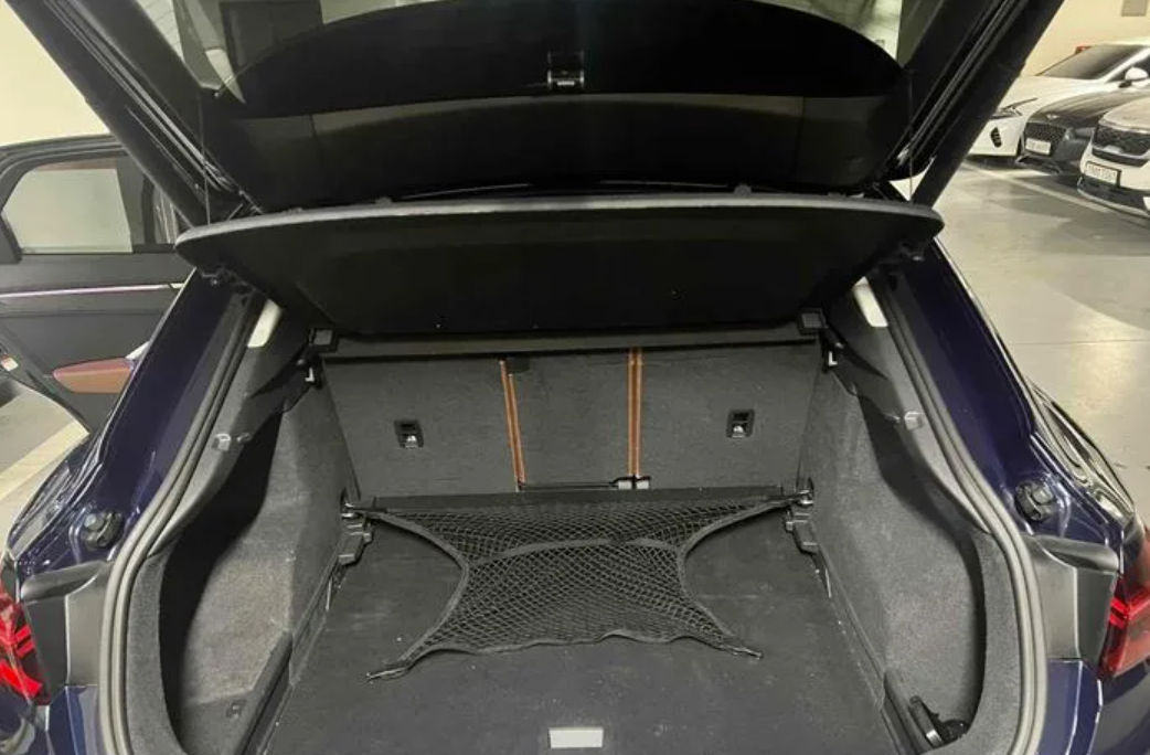 Audi Q3 foto 2