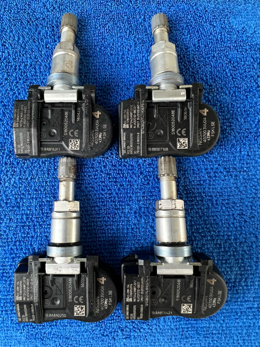 Set senzori presiune aer Nissan OriginalДатчики давления в шинах