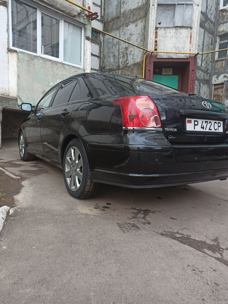 Toyota Avensis foto 5