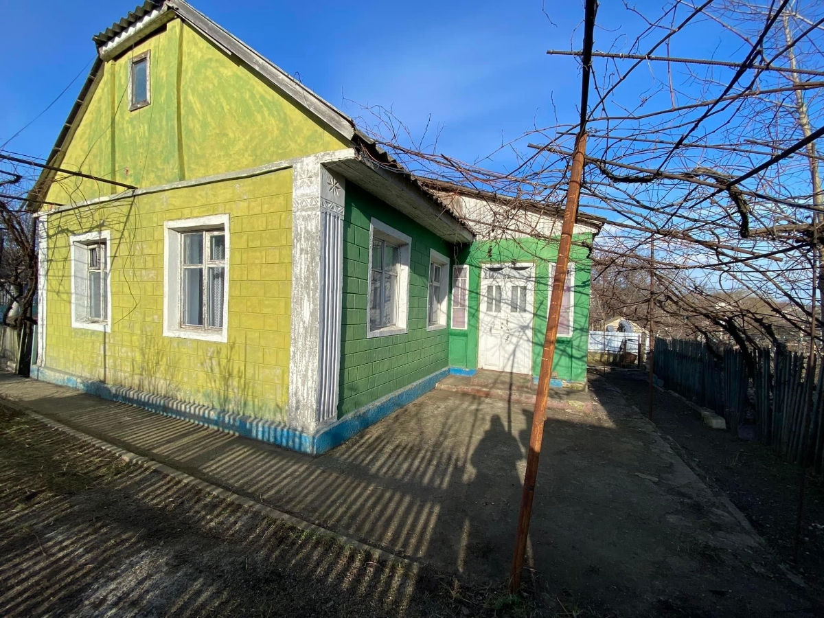 Casa I raionul Criuleni satul Slobozia Dusca 10 sote toate comunicațiile în casa sunt foto 1