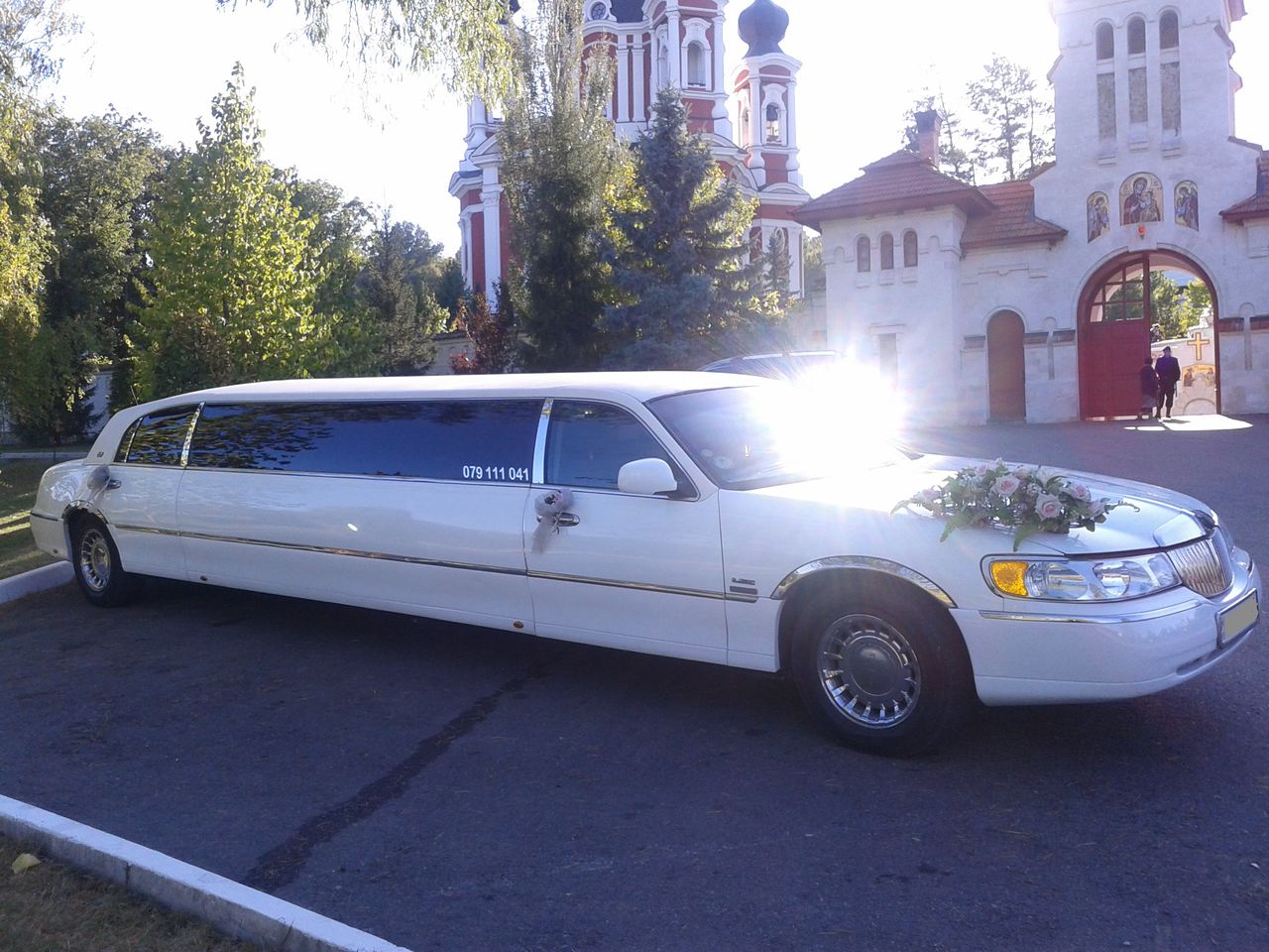 Лимузины для свадеб и торжеств,Hammer H 2,Lincoln,  cadillac , ,, eskort-limus ,, foto 2