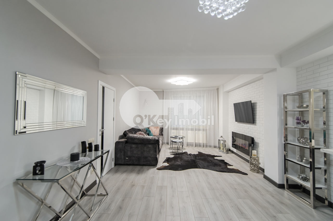 Apartament cu 3 camere, 115 m², Centru, Chișinău foto 0