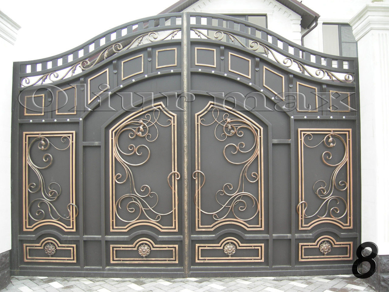 Козырьки, ворота, заборы, решётки, металлические двери  и другие изделия из металла foto 6