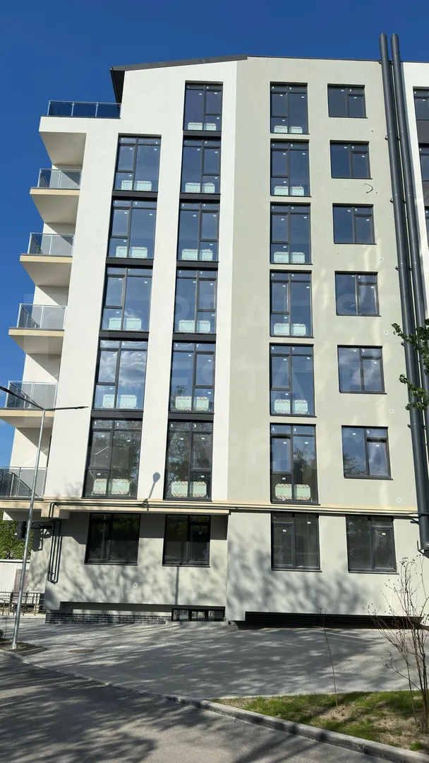 Apartament cu 3 camere,  Centru,  Ialoveni,  Ialoveni foto 0