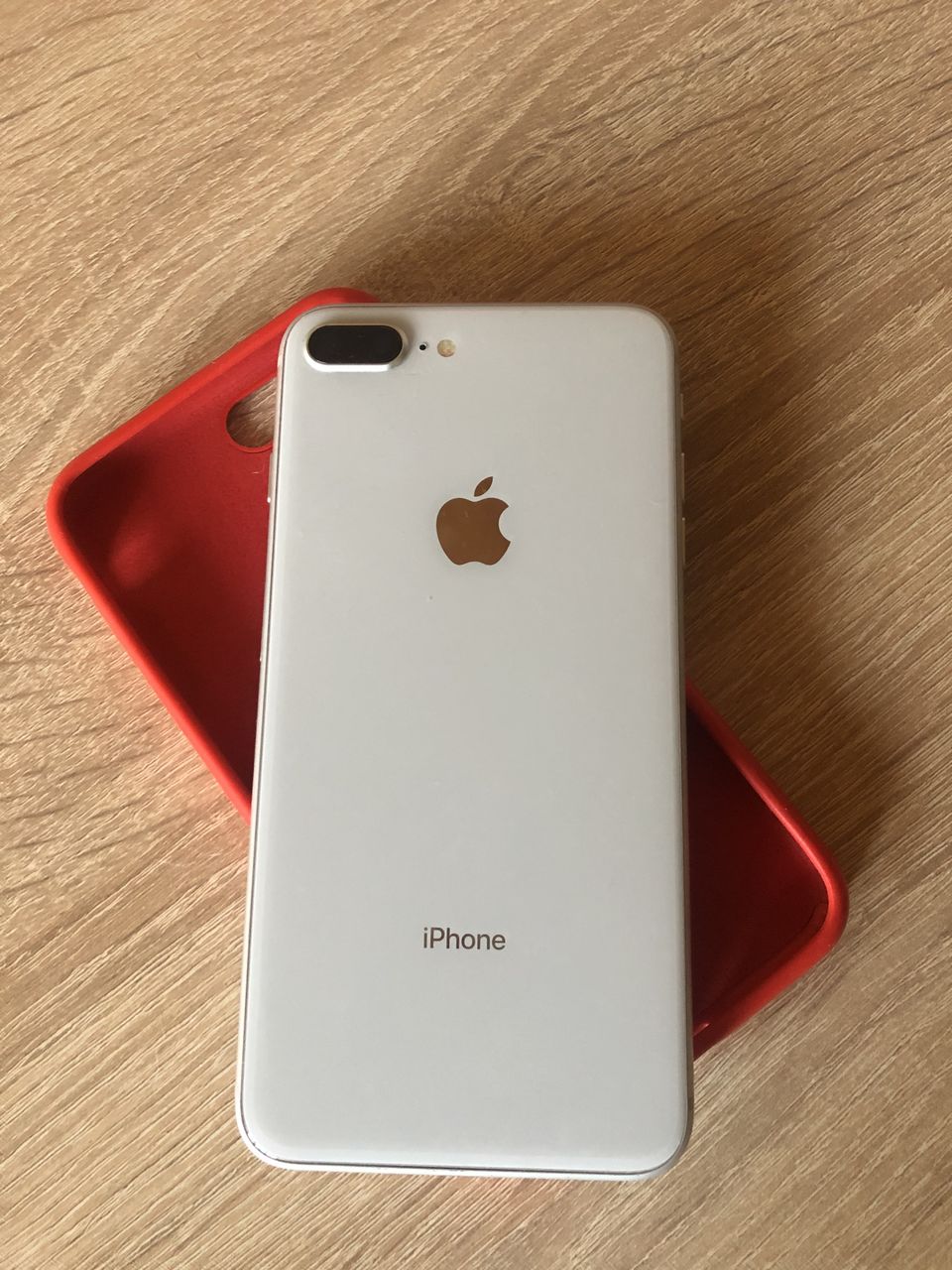 Iphone 8+