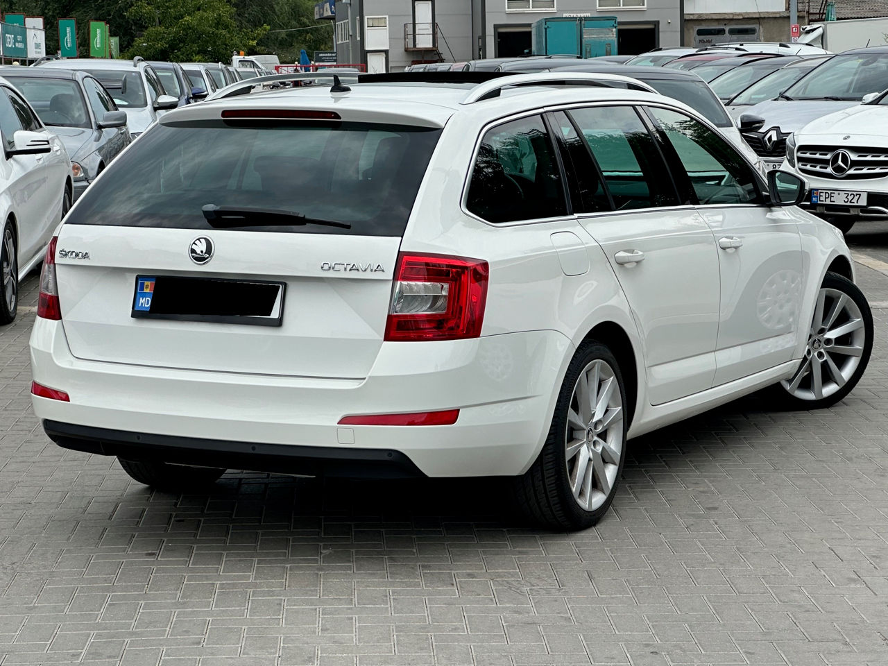 Skoda Octavia foto 3